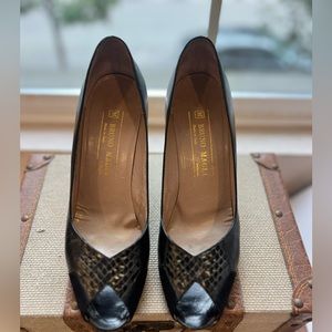 BRUNO MAGLI Black and Red Peep Toe Heels Vintage Size 8.5